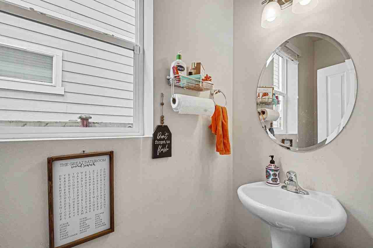 4926 130th Pl Se - Photo 6 of 15