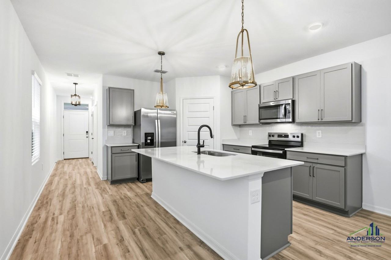 5735 Mountain Rd - Photo 7 of 40
