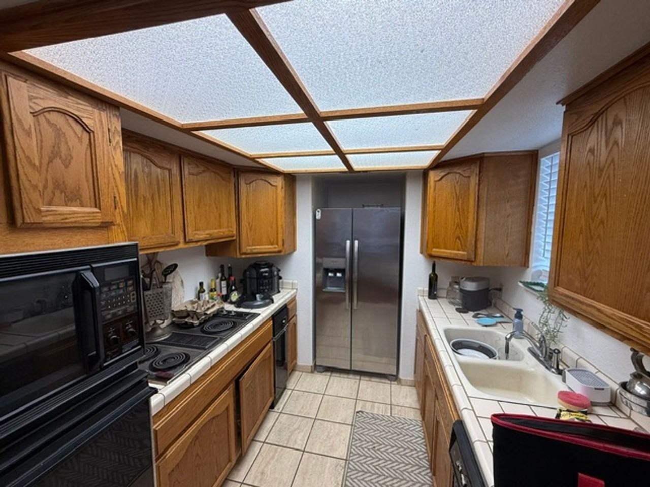 552 Bret Harte Dr - Photo 4 of 16