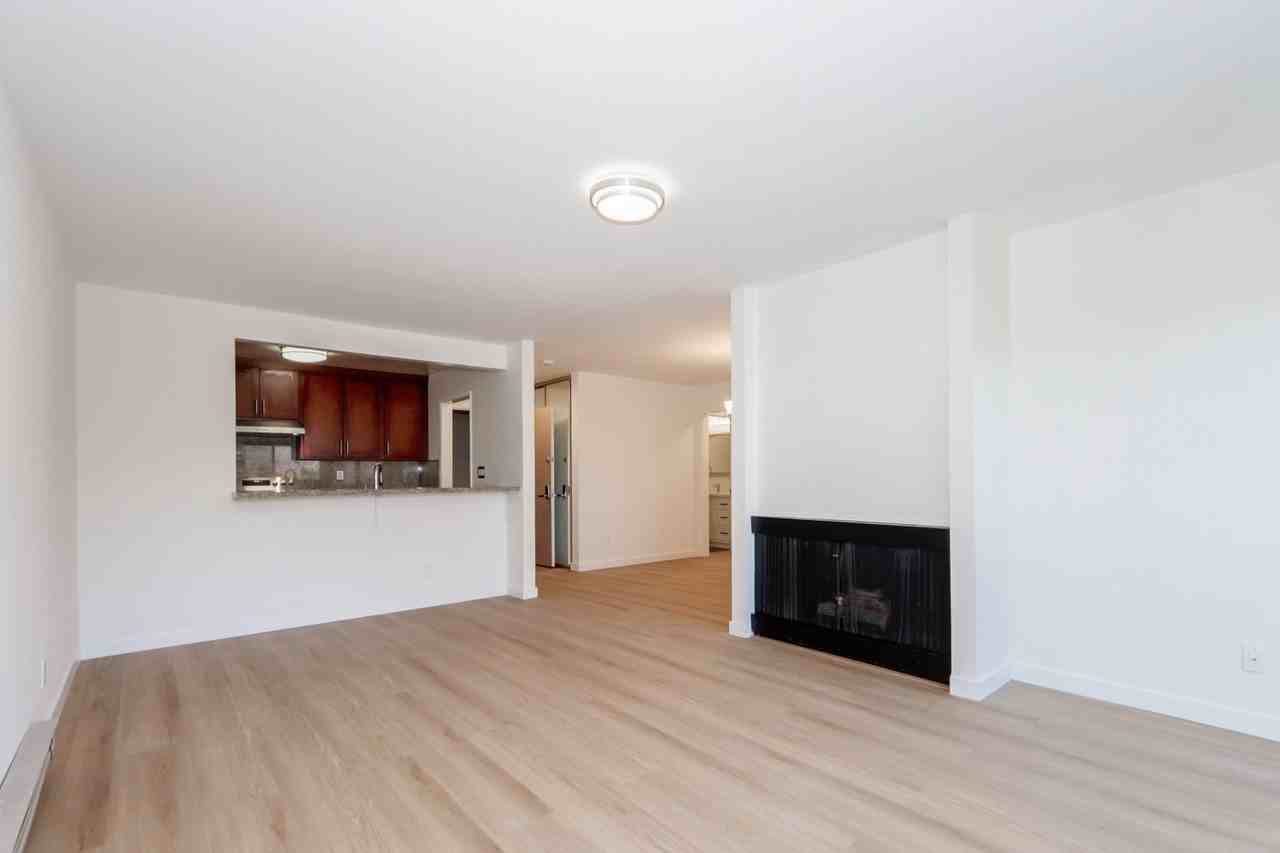 380 Vallejo Dr #128 - Photo 6 of 42