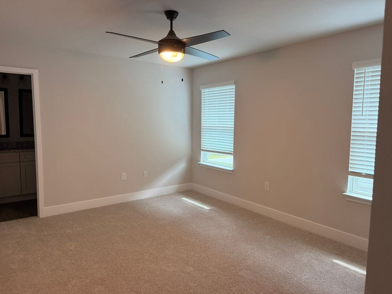 7126 Fox Meadow Dr - Photo 7 of 15