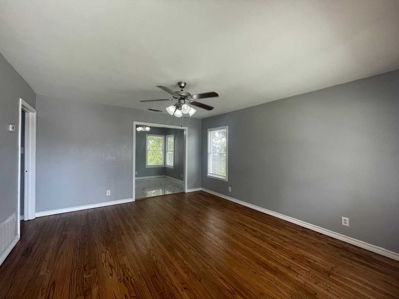 4501 Moravian Dr - Photo 2 of 17