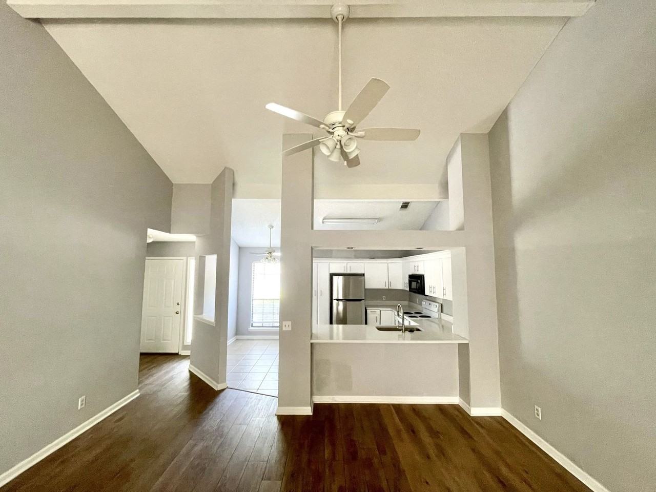 36 Shipwatch Rd - Photo 2 of 16