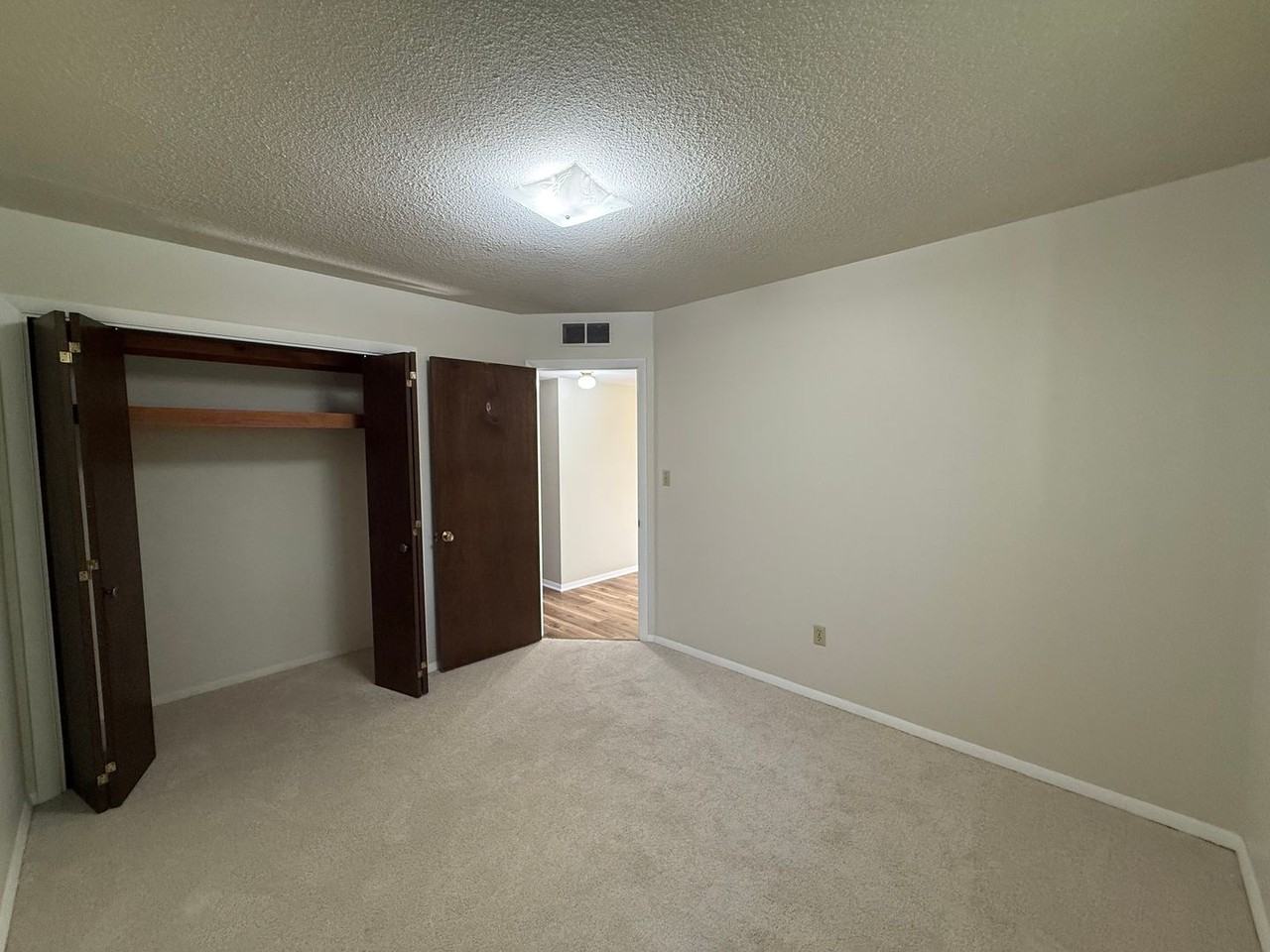 1825 S St - Photo 6 of 13