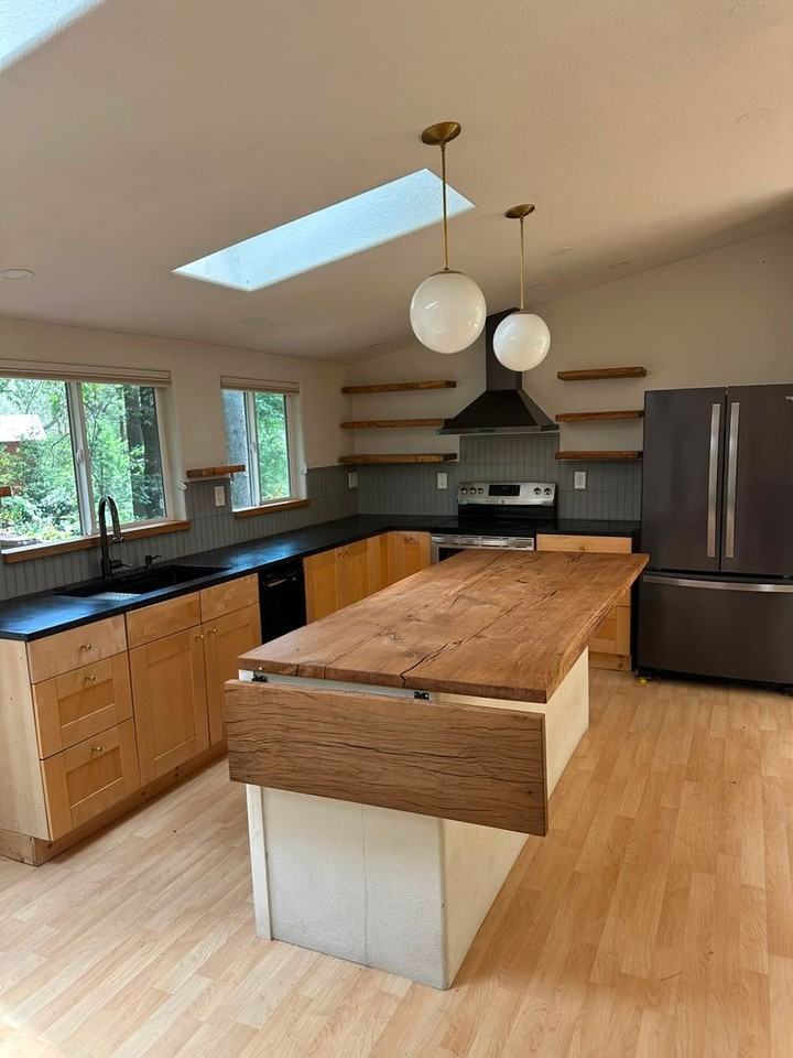 rh17260 Maple Shadows - Photo 4 of 13