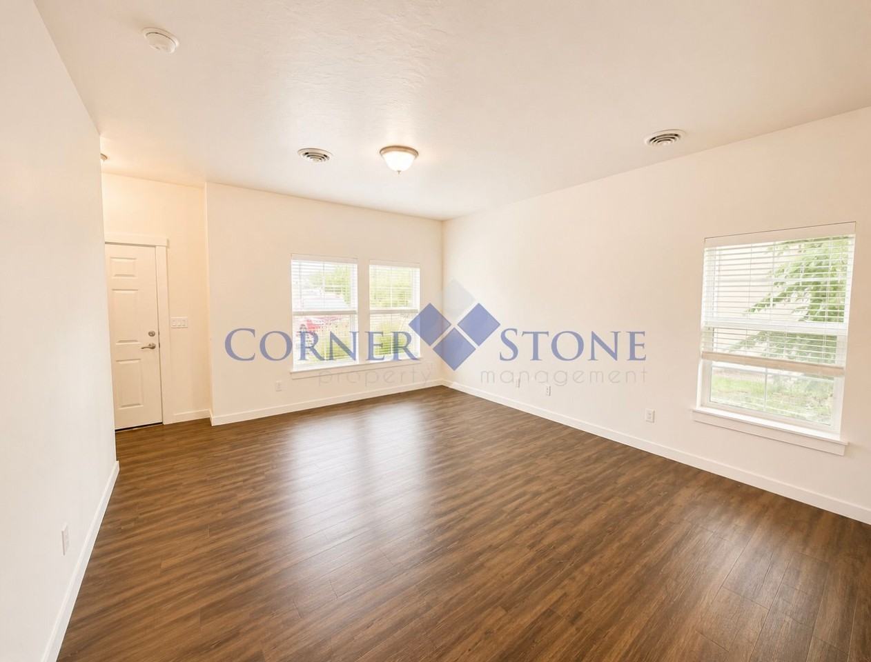 11231 W Gabrielle Dr - Photo 4 of 13