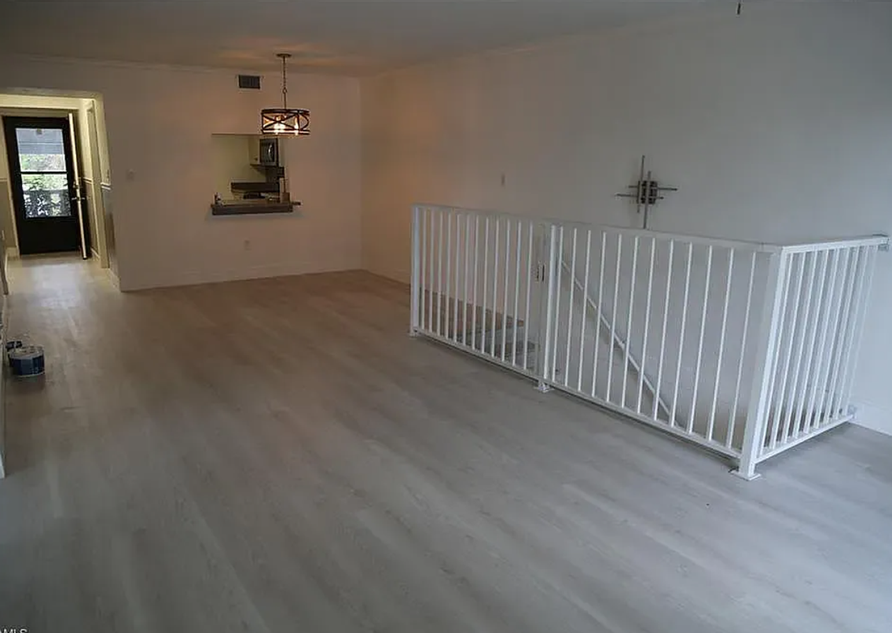 9395 Pennsylvania Ave #7 - Photo 4 of 14