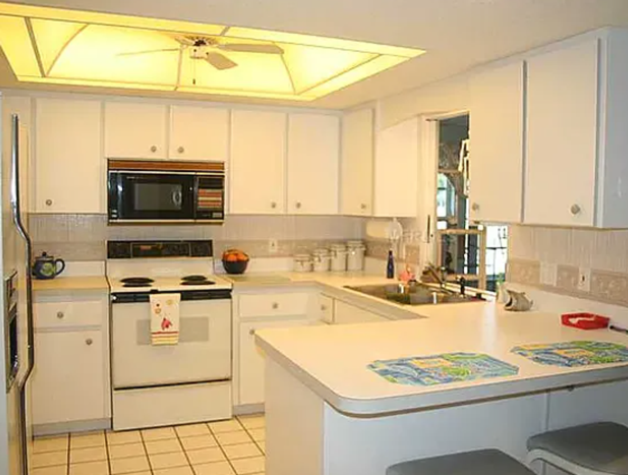 2583 Oberon Rd - Photo 2 of 11