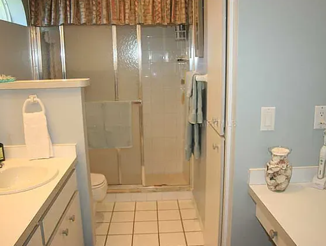2583 Oberon Rd - Photo 6 of 11