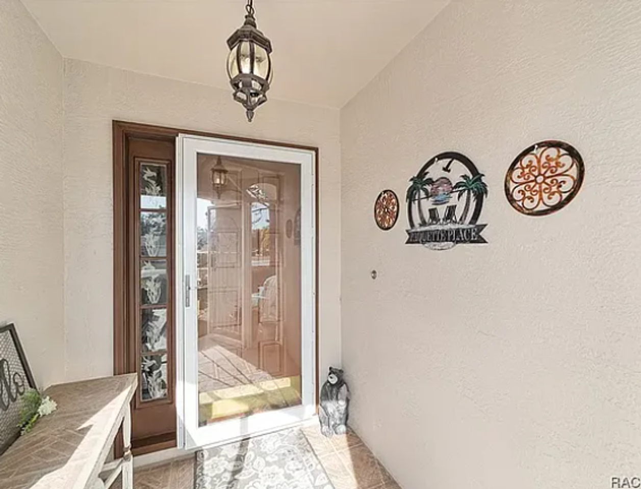 1819 W Nicole Dr - Photo 3 of 22