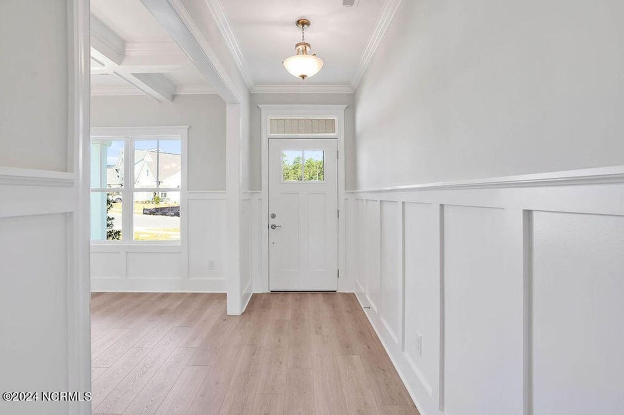 2789 Longleaf Pine Cir - Photo 4 of 33