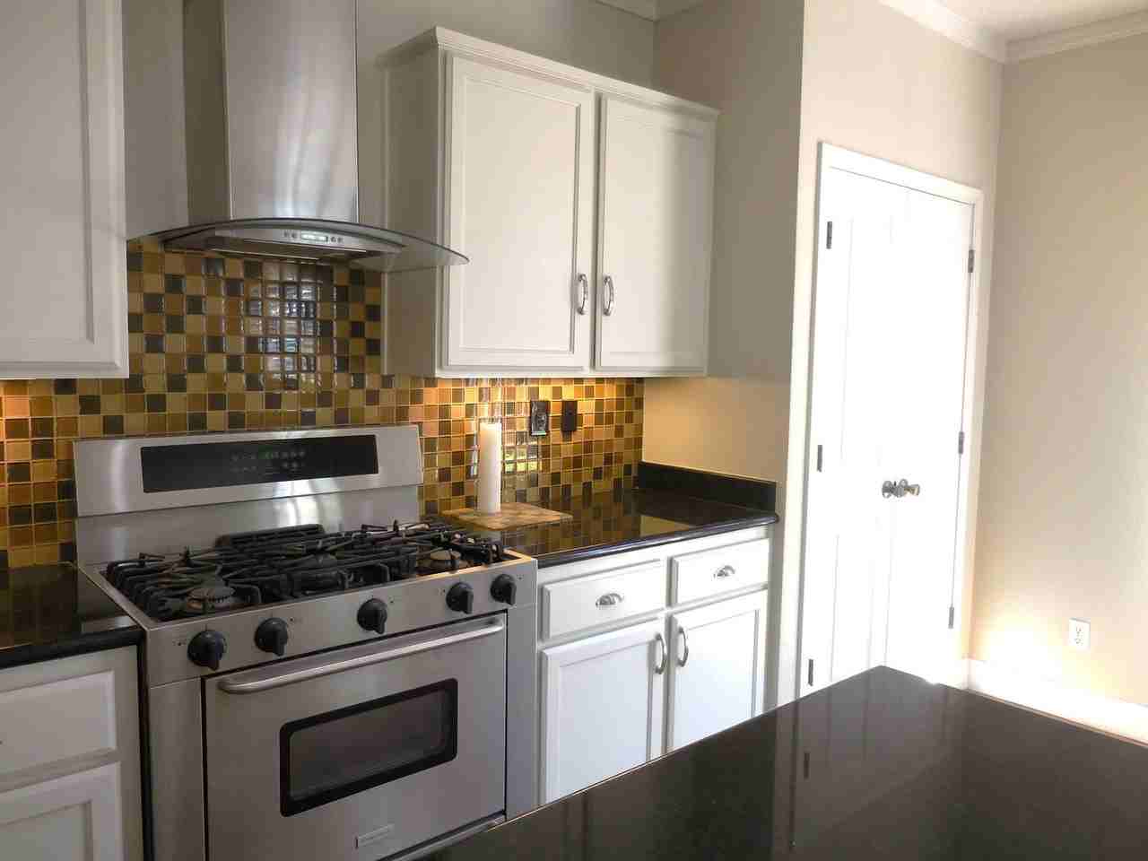 1079 Stillspring Dr - Photo 4 of 29