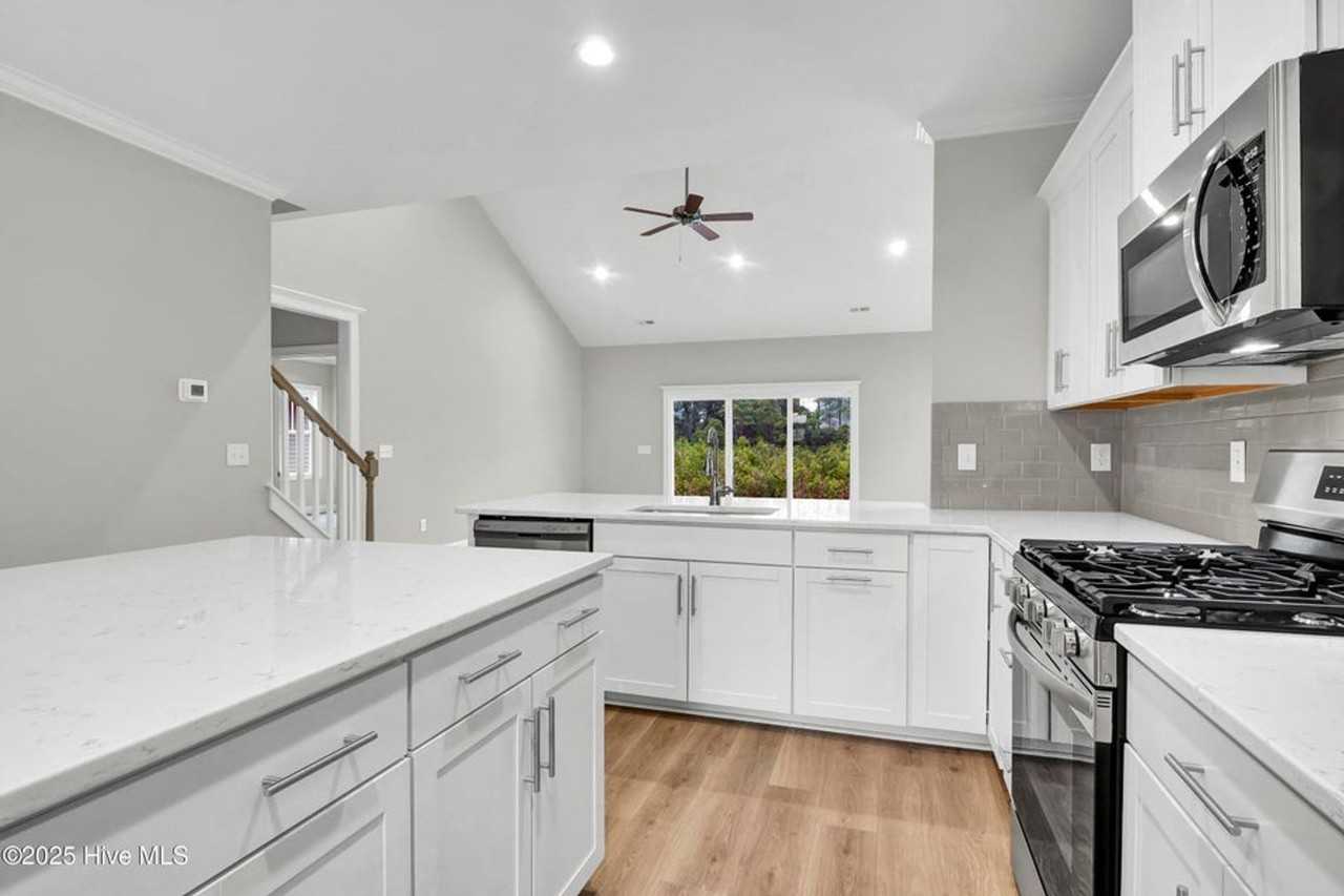 2772 Longleaf Pine Cir - Photo 6 of 35