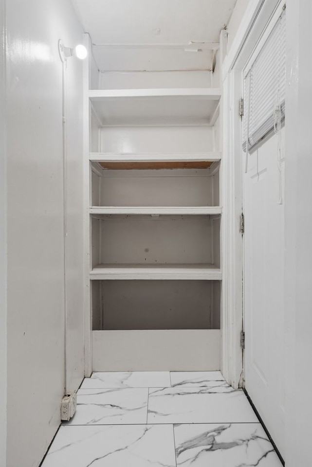 42 Glen St - Photo 7 of 30