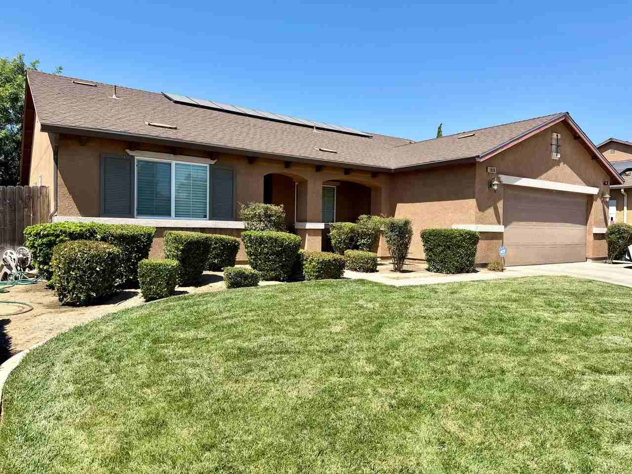5949 E Laurel Ave - Photo 2 of 33
