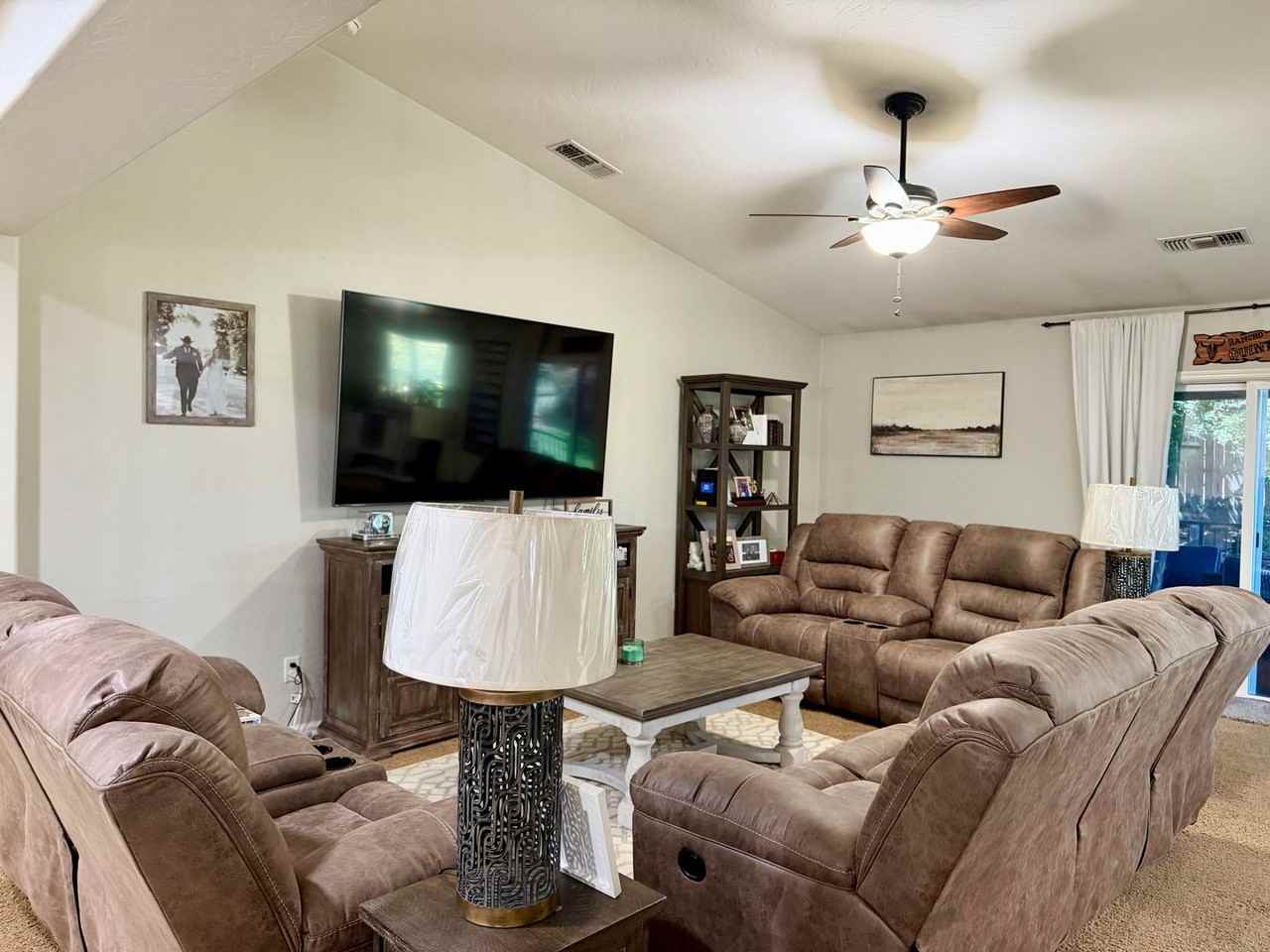 5949 E Laurel Ave - Photo 6 of 33