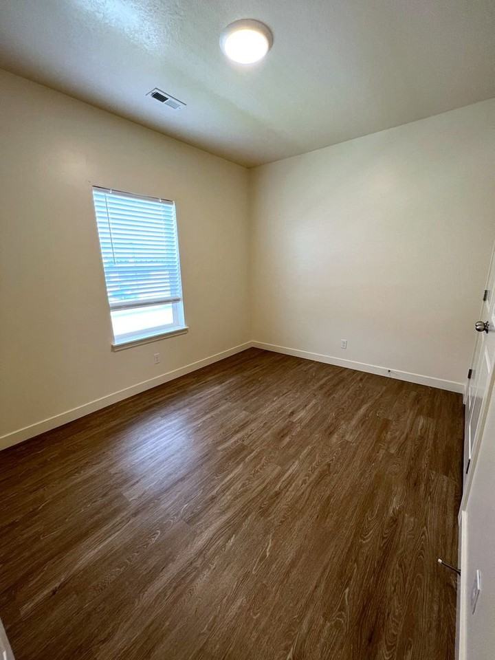 750 S Depot St #01 - Photo 6 of 21