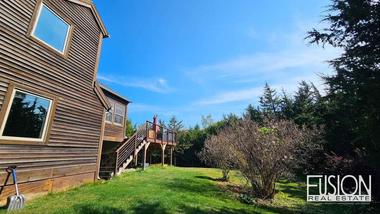 45 Townline Rd - Photo 2 of 36