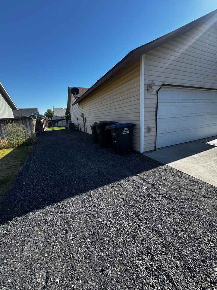 1351 Yost Cir Ne - Photo 4 of 14