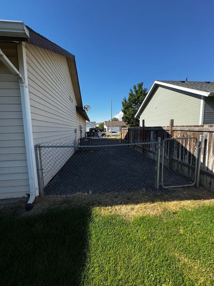 1351 Yost Cir Ne - Photo 6 of 14