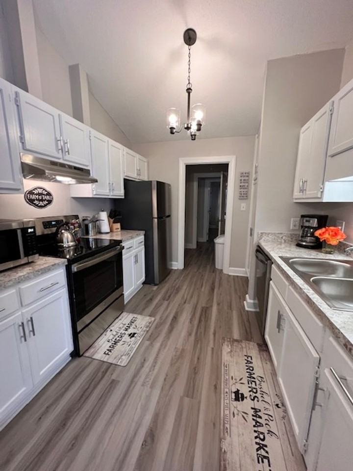 2502 Saint Christopher Cir Sw #2 - Photo 6 of 18