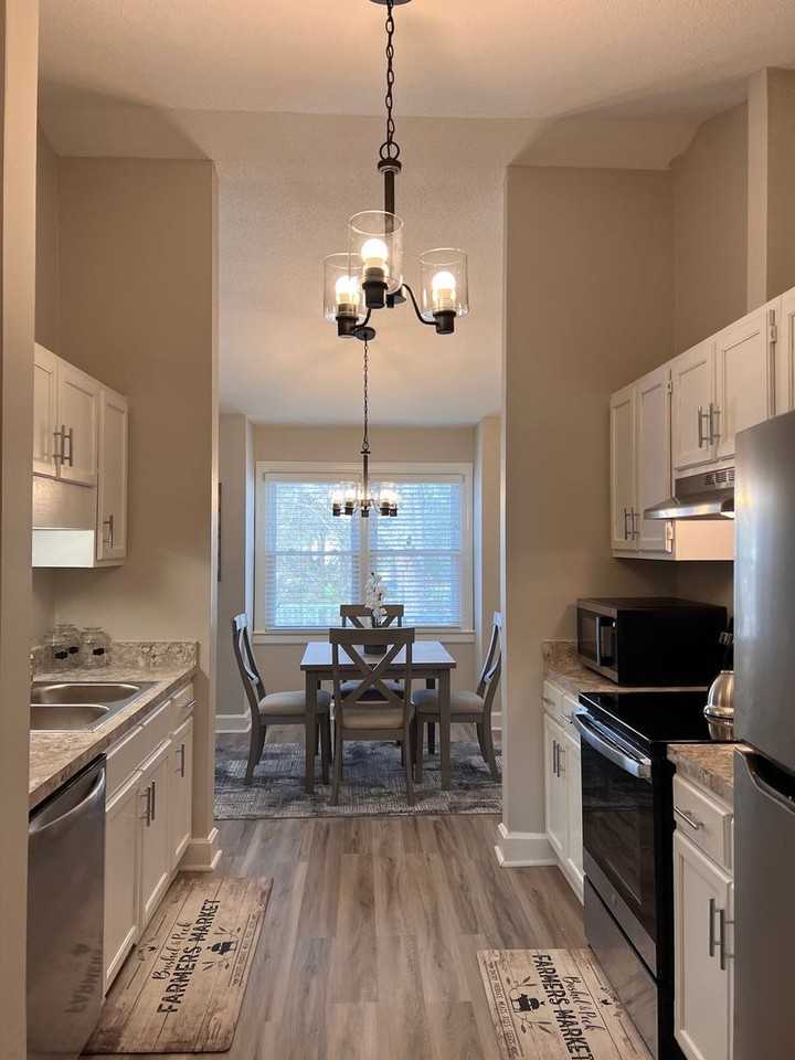 2502 Saint Christopher Cir Sw #2 - Photo 7 of 18