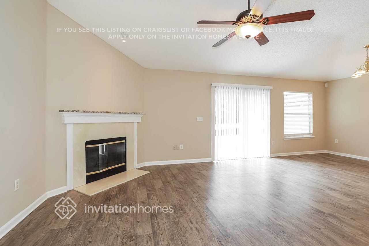 3513 Whisper Creek Blvd - Photo 6 of 17
