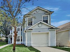 featured image of 1603 Chatham Cir