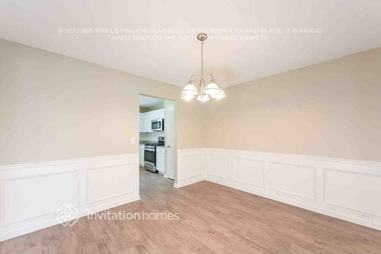 4838 Bryant Dr - Photo 5 of 18