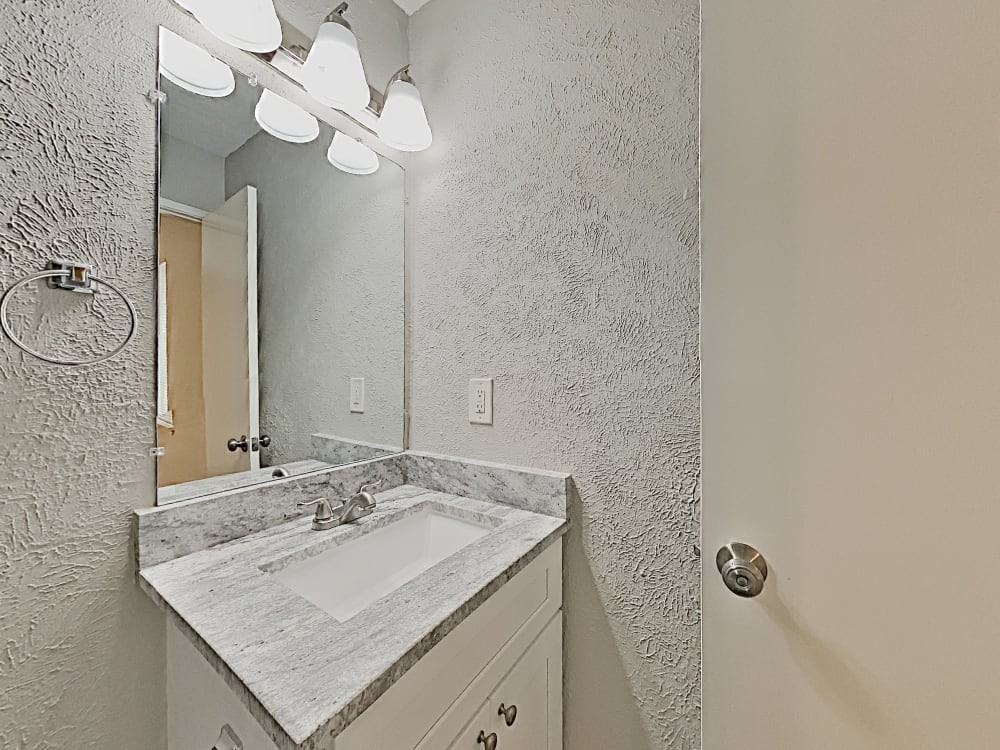 10216 Deer Hollow Drive - Photo 2 of 7
