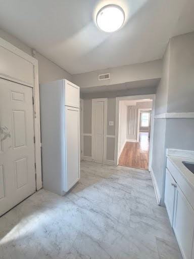 5735 W Washington - Photo 7 of 11