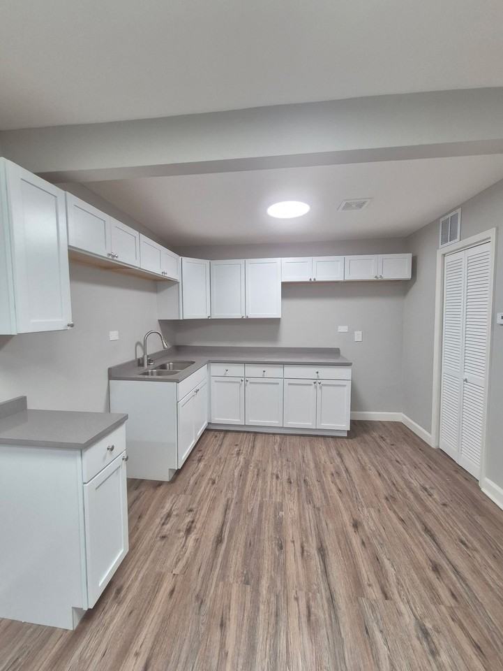 2815 West Harrison - Photo 2 of 35