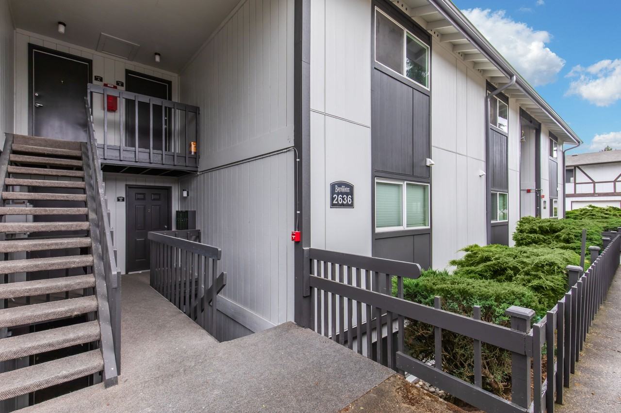 Bayswater Apartment - Photo 4 of 50