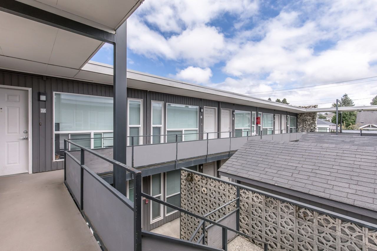 WhiteRock - Photo 3 of 15