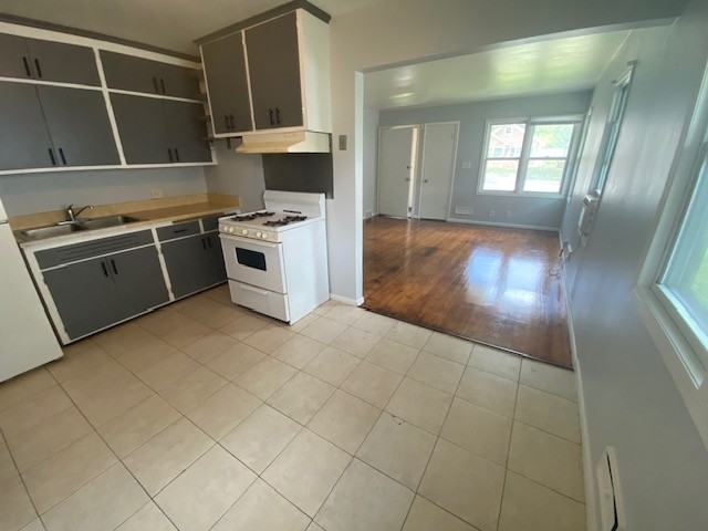4037 Fremont Ave N #4037 - Photo 2 of 6