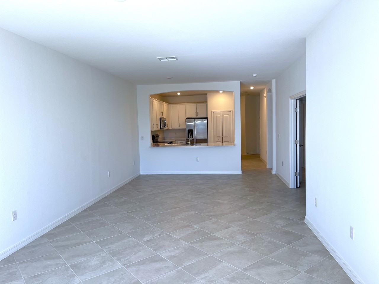 2007 Fairmont Ln - Photo 5 of 11