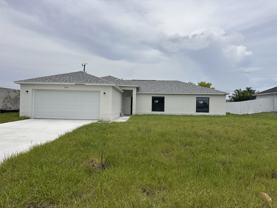 330 Ne 10th Ter - Photo 1 of 1