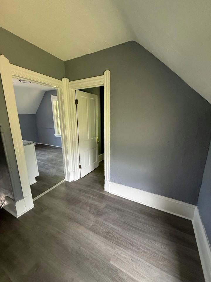 1377 E 66th St #2 - Photo 5 of 26
