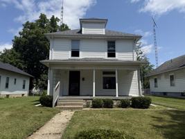 featured image of 718 Sw A St