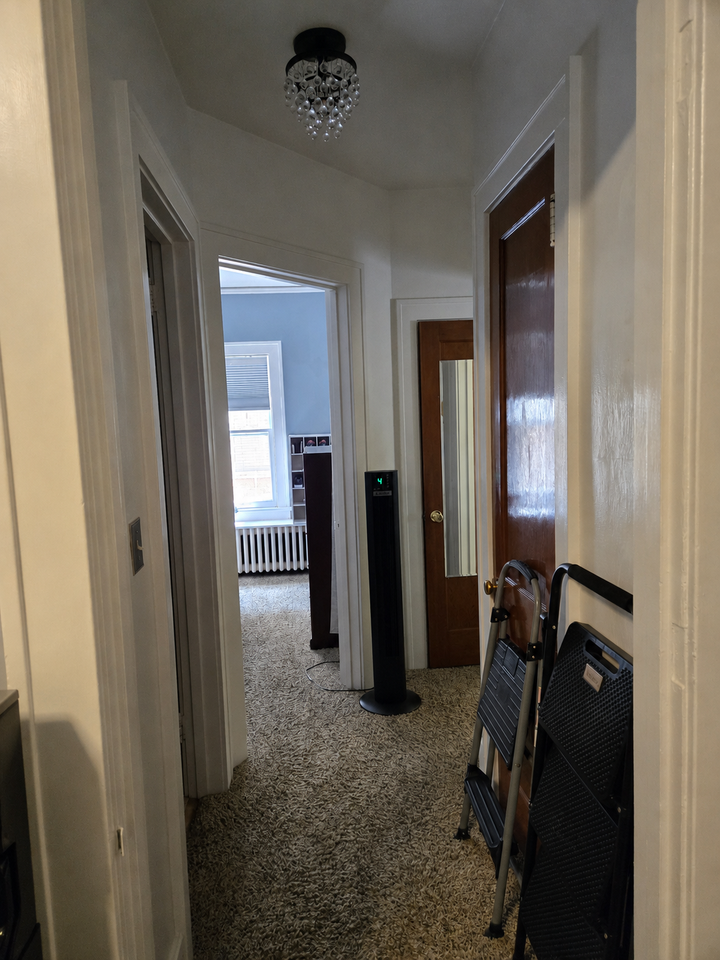 731 7th St N #2 - Photo 2 of 8