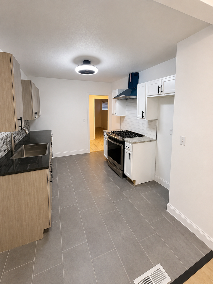 3639 Agnes Ave - Photo 2 of 12