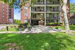 Bristol Place Apartments - Photo 1 of 1
