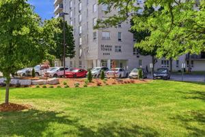 featured image of 8325 Riverside Dr E