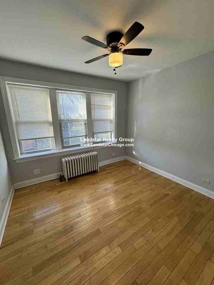 4542 West George Street #2 - Photo 6 of 6