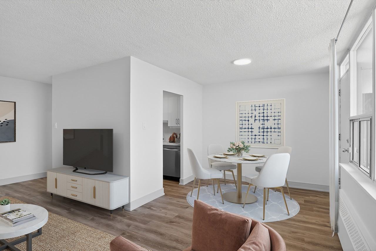 77 Davisville - Photo 7 of 23