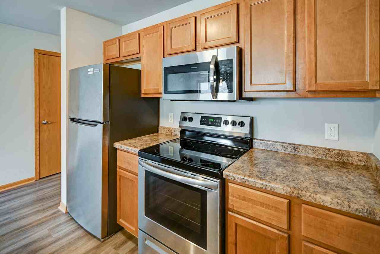 Fairhaven Court Apartments - Photo 6 of 23