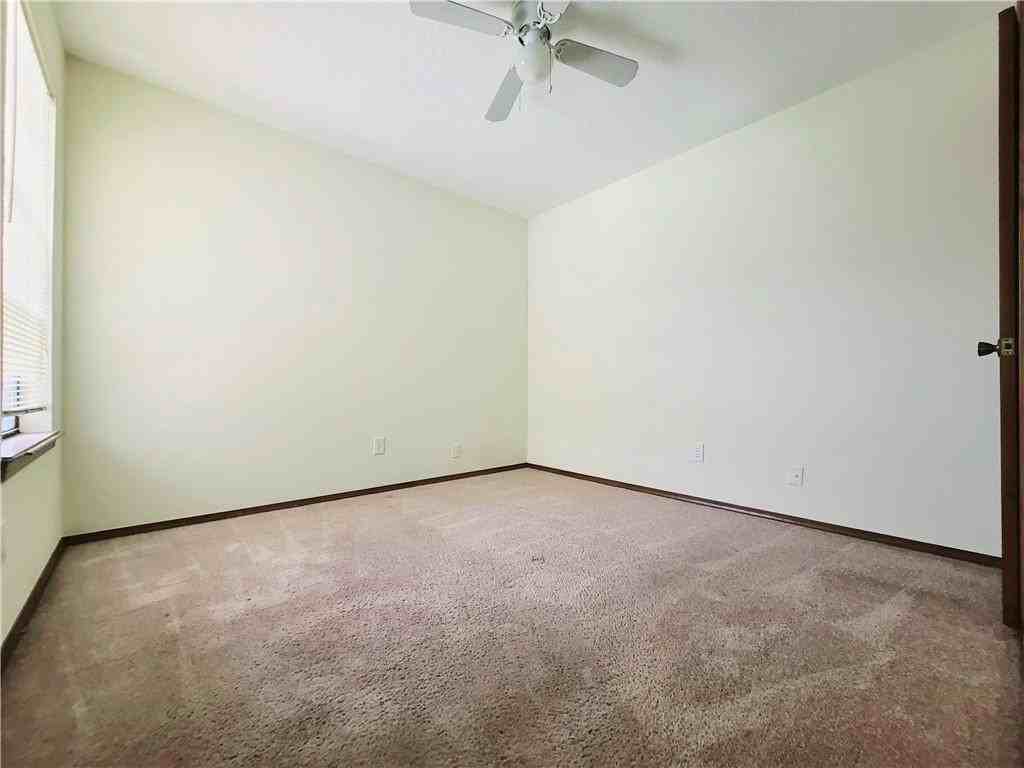 163 Barrett Pl #1 - Photo 7 of 11