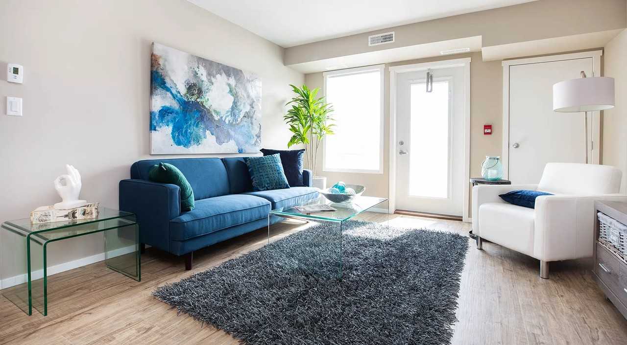 Dufferin Landing - Photo 3 of 19