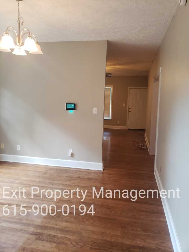 223 Richardson Ave #1 - Photo 2 of 23
