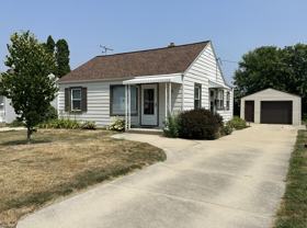 812 S 109th St #1 - Photo 1 of 1